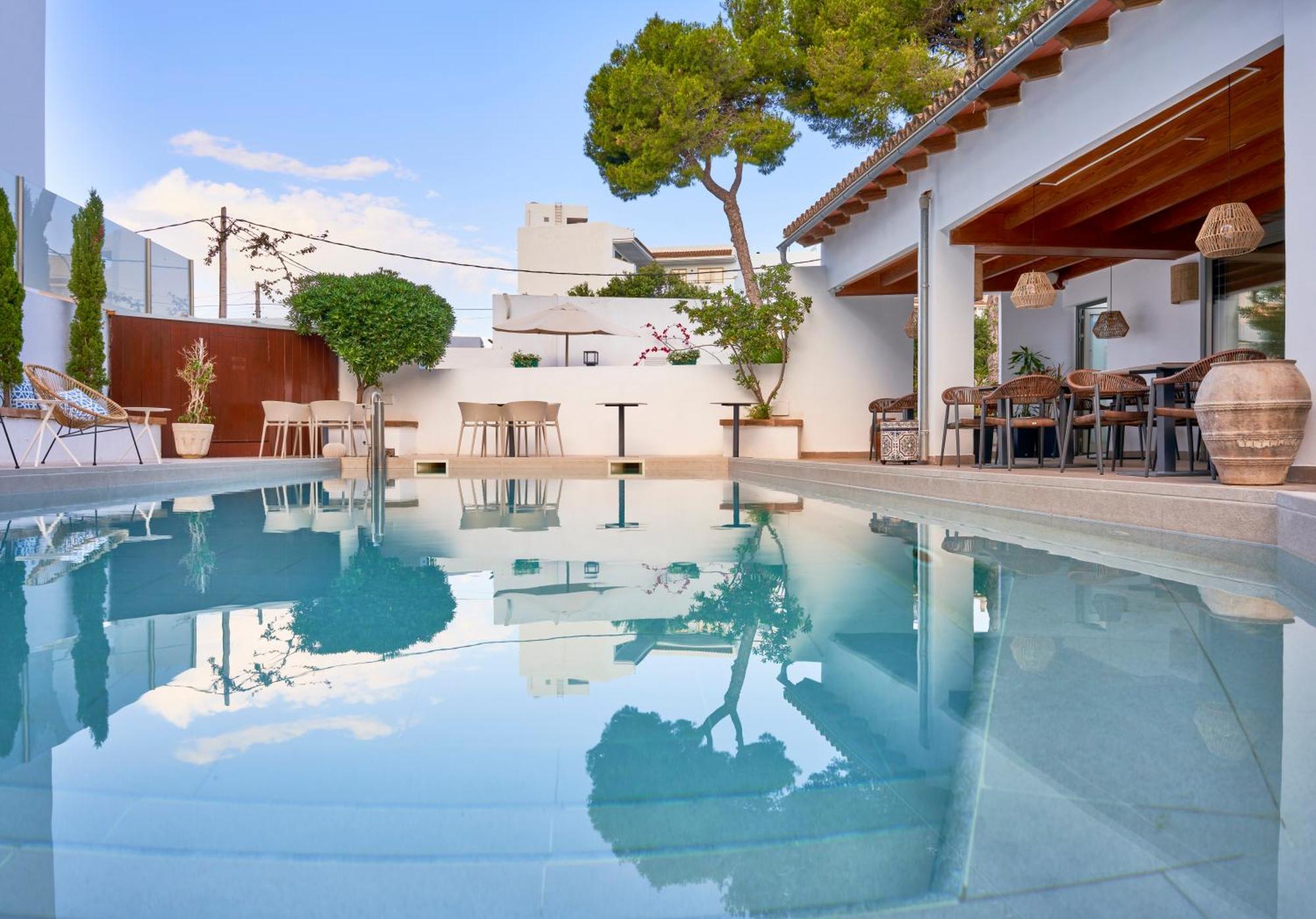 קאלה ראטג'אדה Flacalco Hotel & Apartments מראה חיצוני תמונה